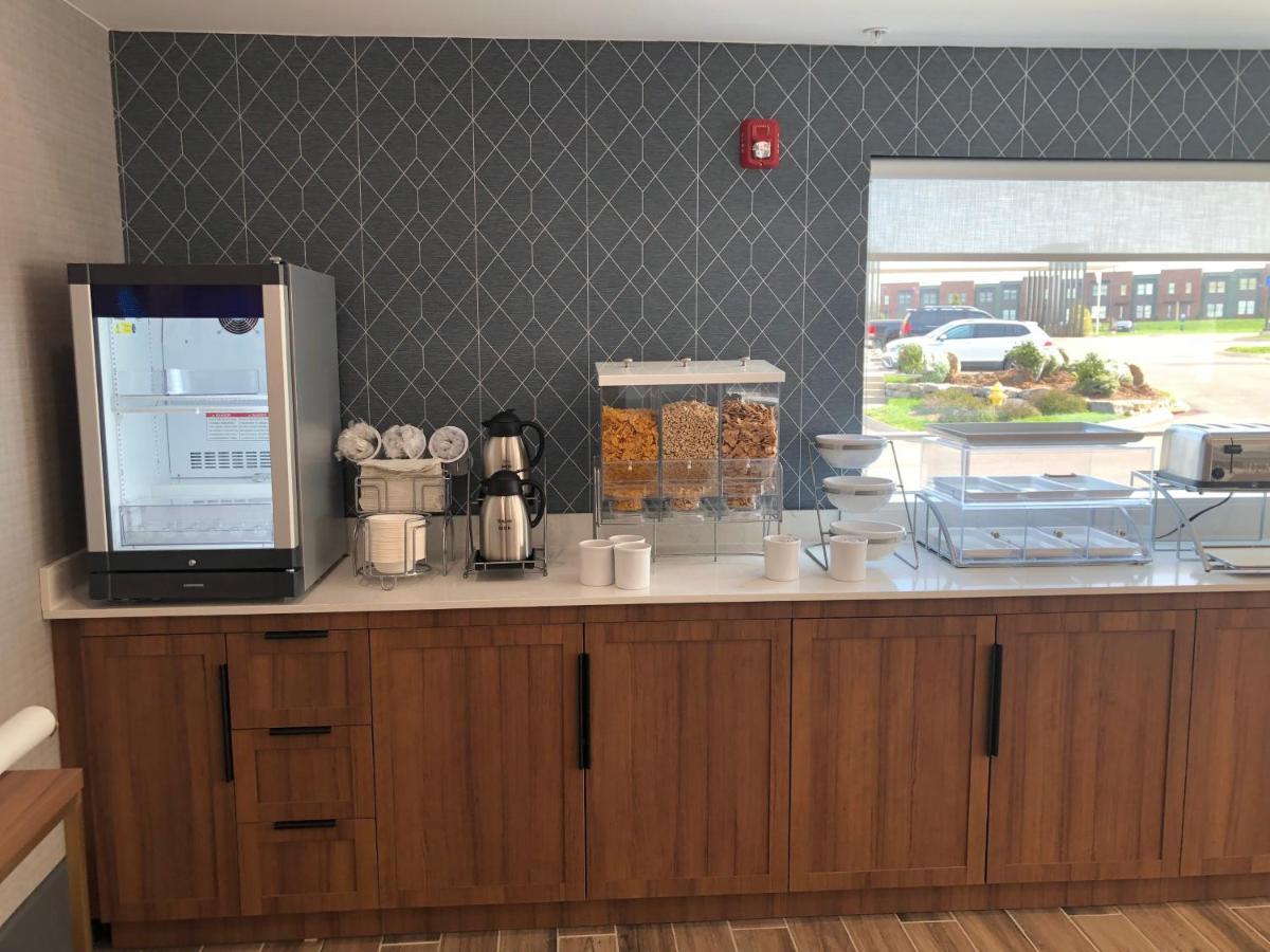 Comfort Inn & Suites Gallatin - Nashville Metro Extérieur photo